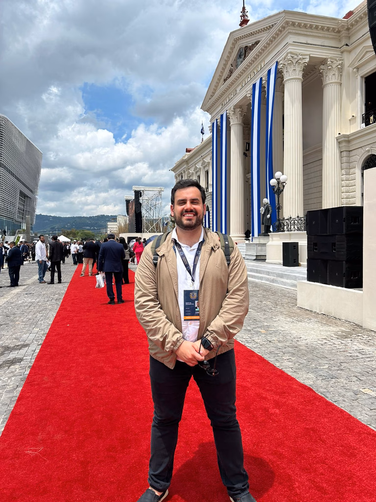 Renato Battista em evento público